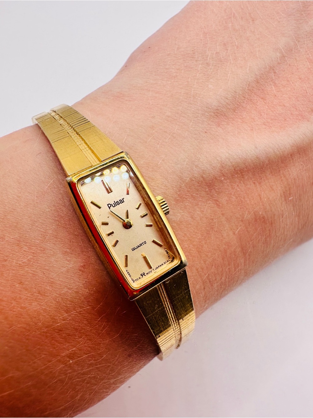 Pulsar Vintage Gold Tank Watch V220-5160 New Battery